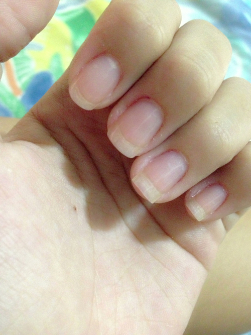 clear nails