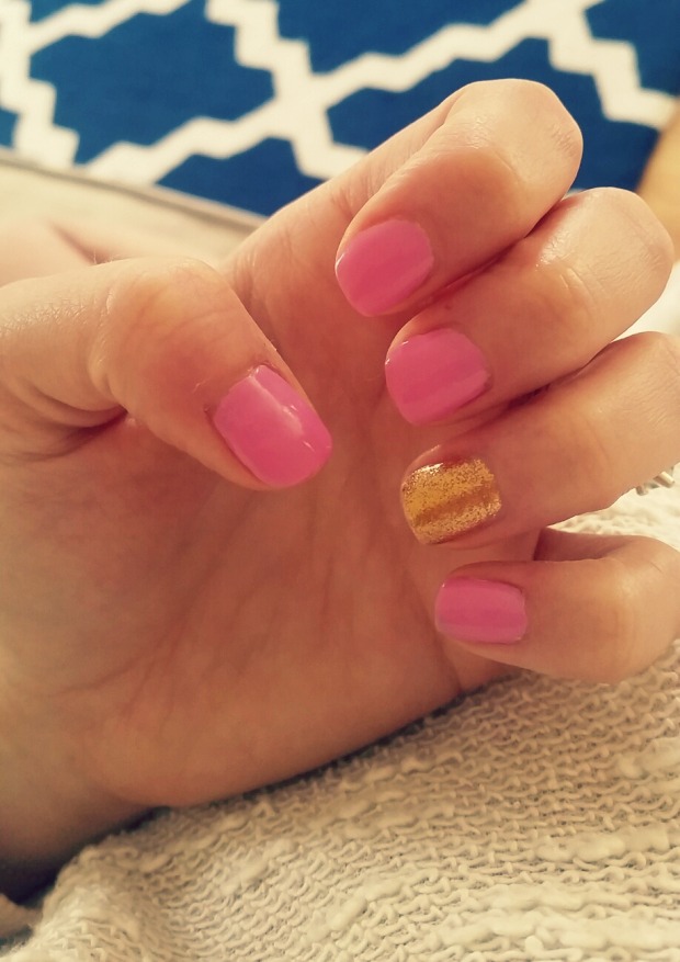nails